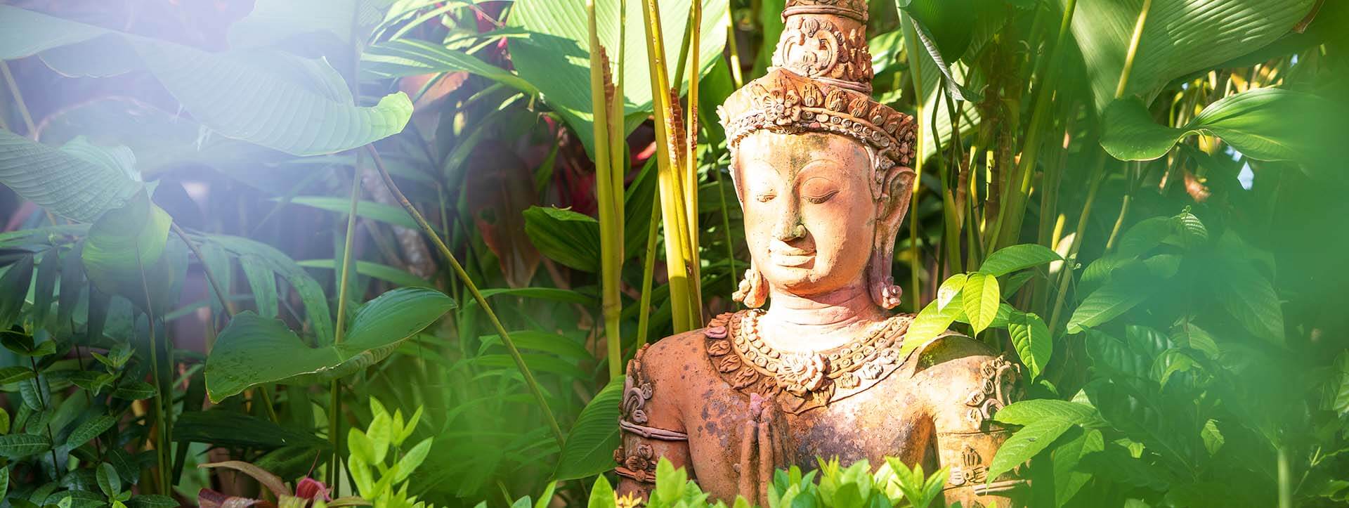 Waimarie - Garden statue